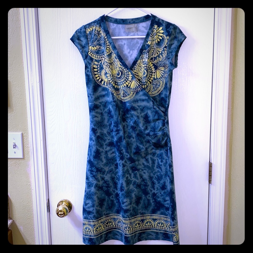 Athleta short sleeve dress